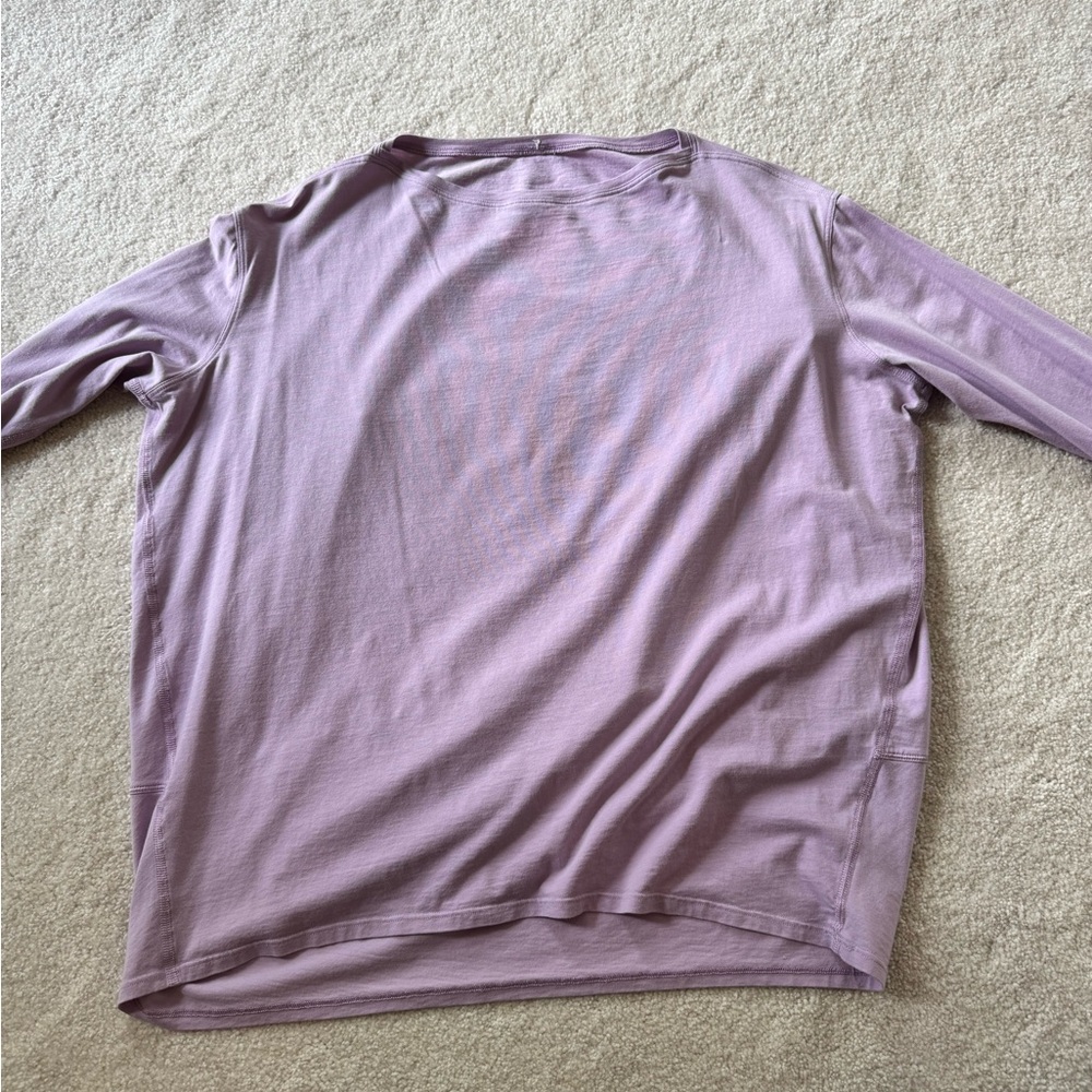 Lululemon back in action long sleeve